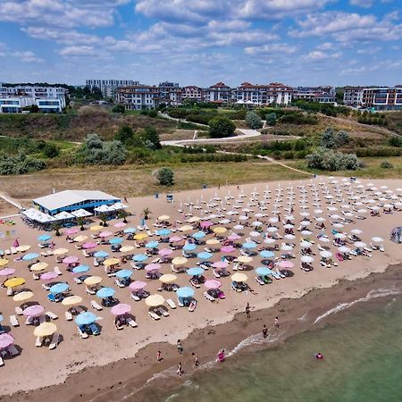 M1 Pool And Beach View Apartment Burgas Zewnętrze zdjęcie